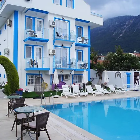 Hotel Forever 2*